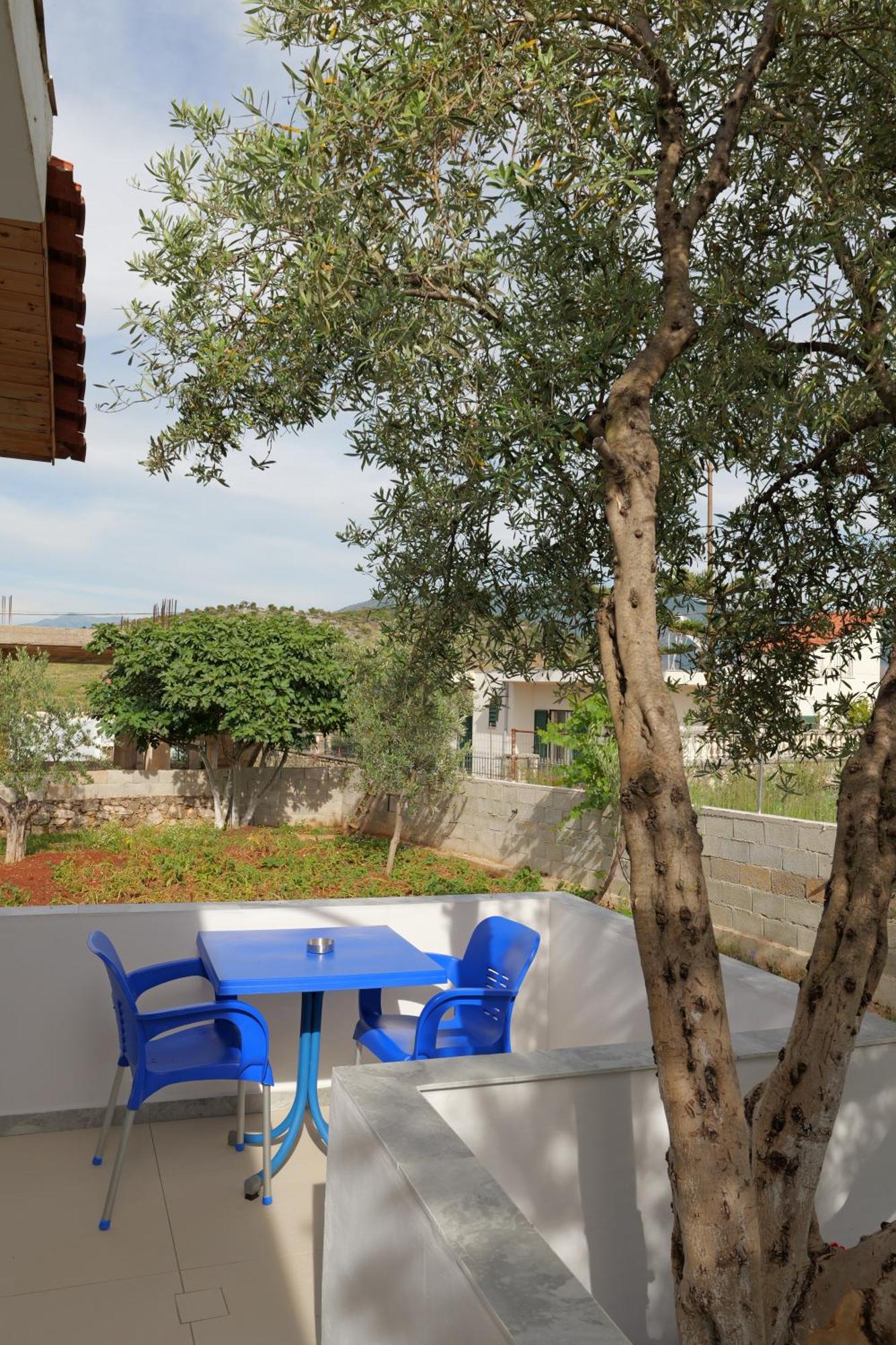 Brahimi Guest House Ксамил Екстериор снимка